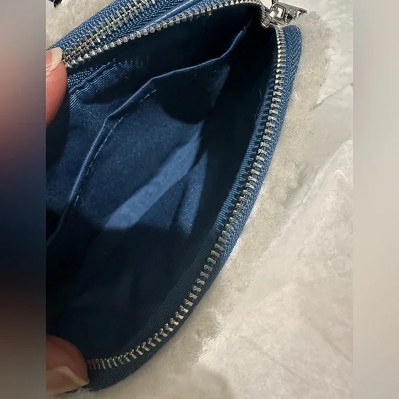 COACH CROSSBODY BAG POUCH IN LEATHER AND SHEARLING TRIM - Picture 7 of 9